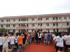 吉安安?？h城東學校18.5KW箱式無負壓供水設(shè)備一套